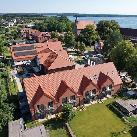 Seehotel Zarrentin Zarrentin am Schaalsee Zewnętrze zdjęcie