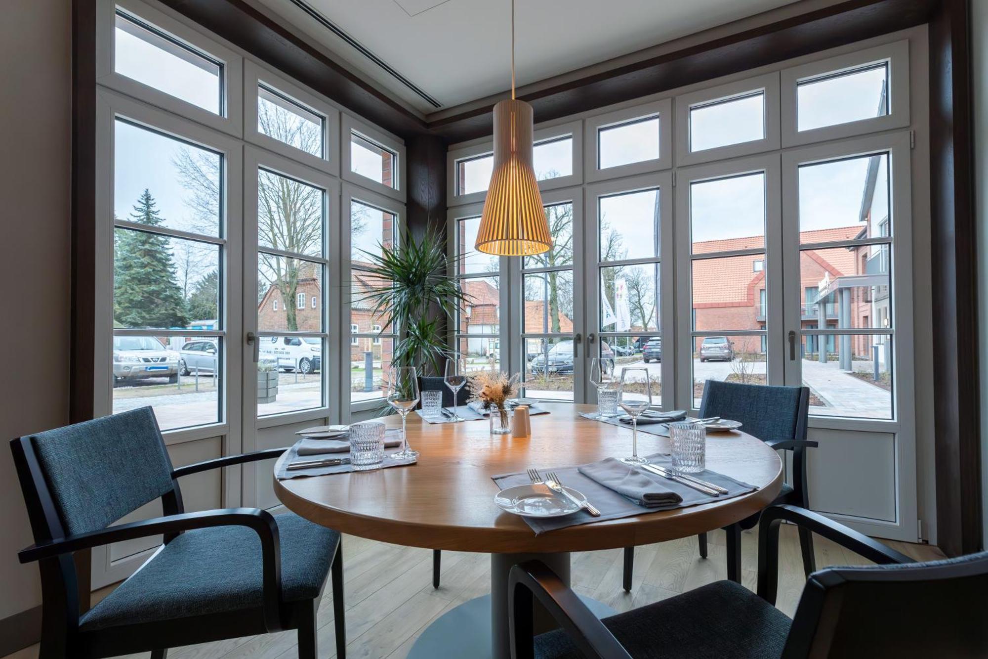 Seehotel Zarrentin Zarrentin am Schaalsee Zewnętrze zdjęcie