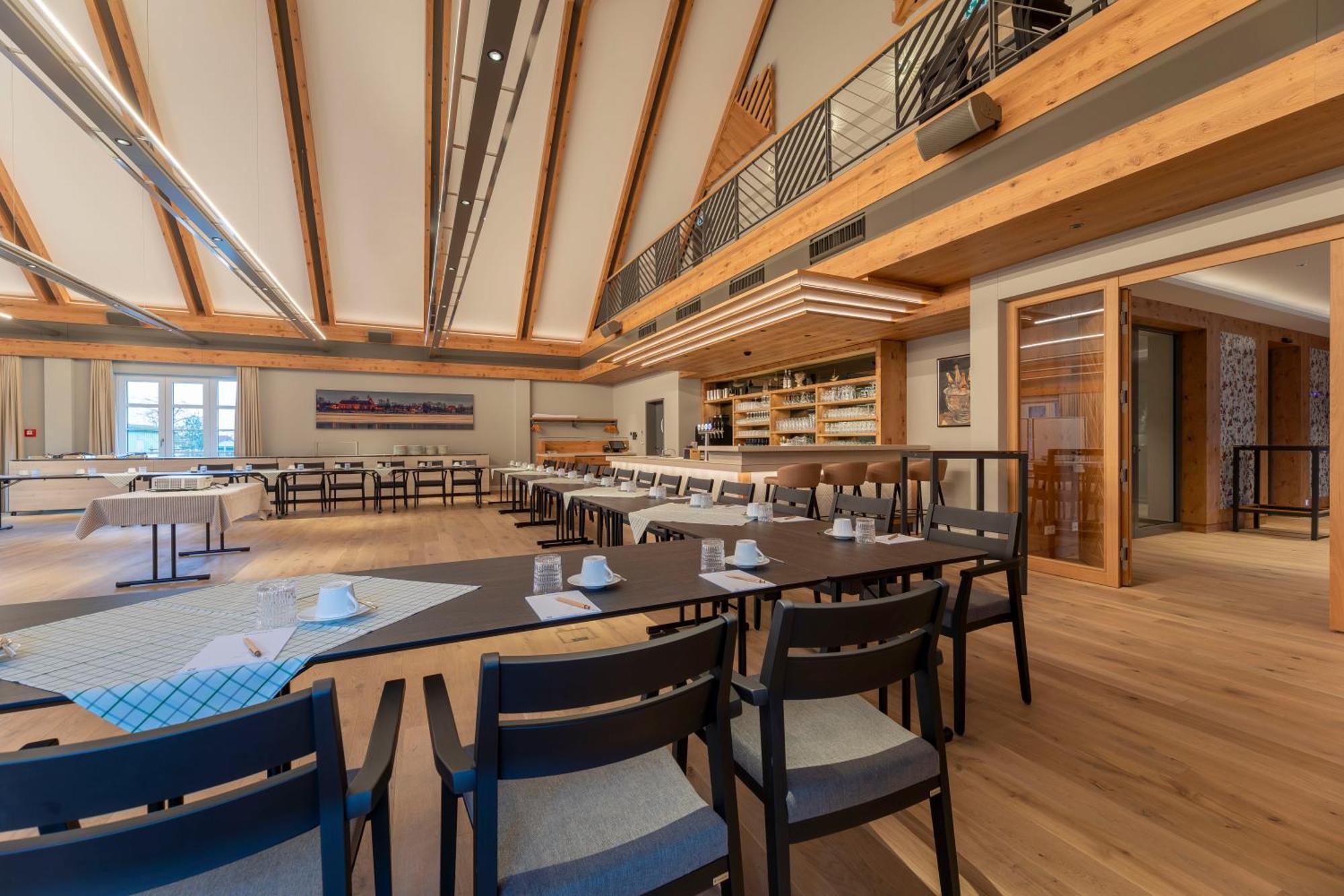 Seehotel Zarrentin Zarrentin am Schaalsee Zewnętrze zdjęcie