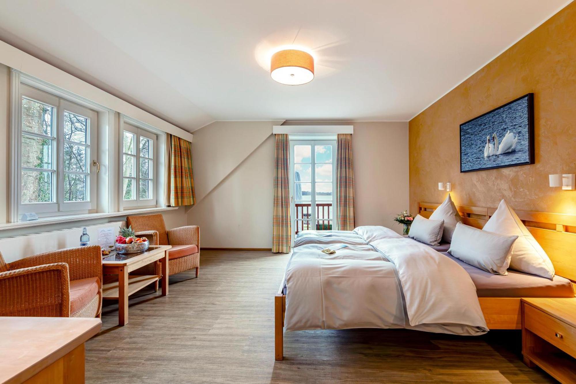 Seehotel Zarrentin Zarrentin am Schaalsee Zewnętrze zdjęcie
