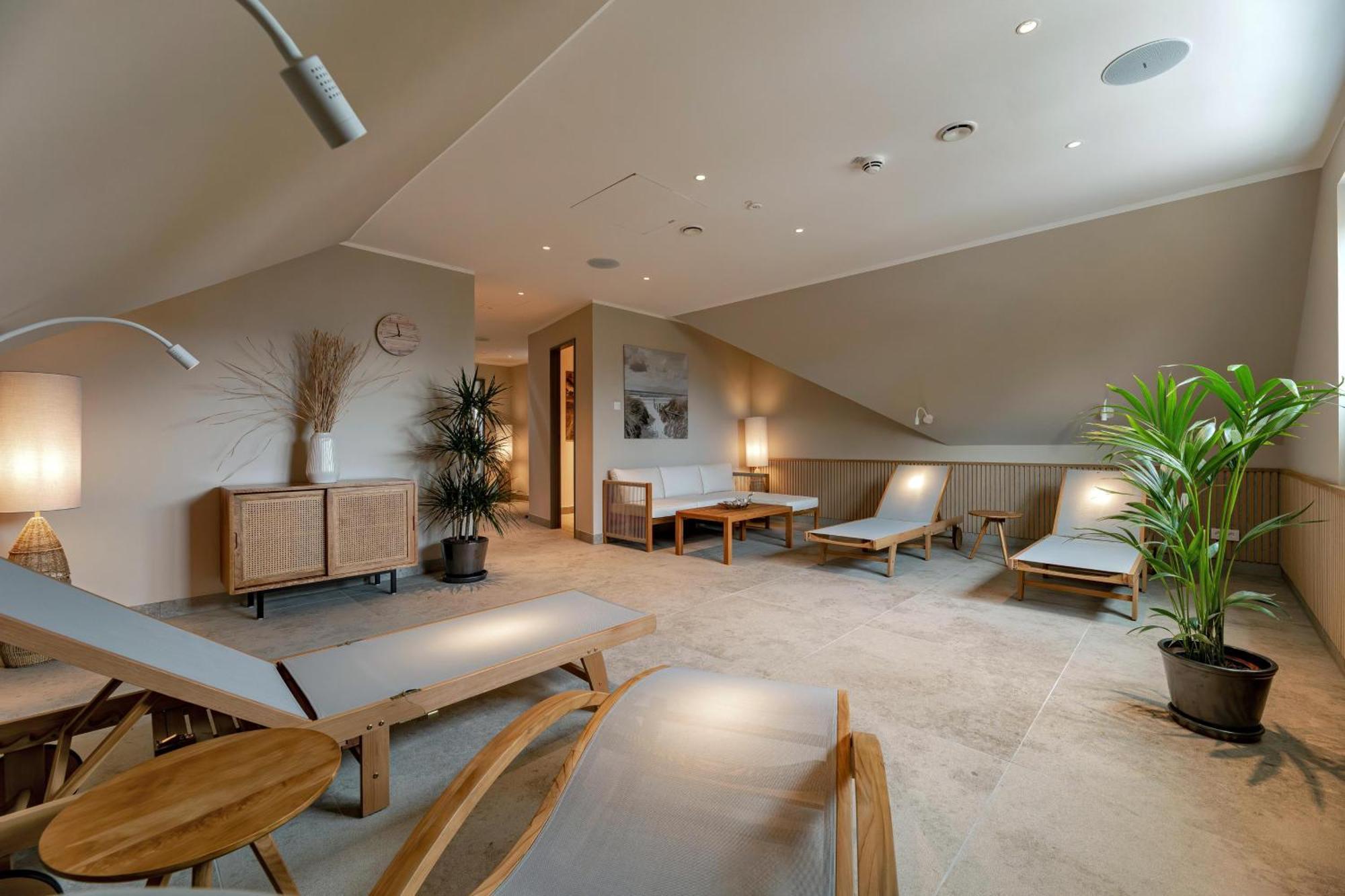 Seehotel Zarrentin Zarrentin am Schaalsee Zewnętrze zdjęcie
